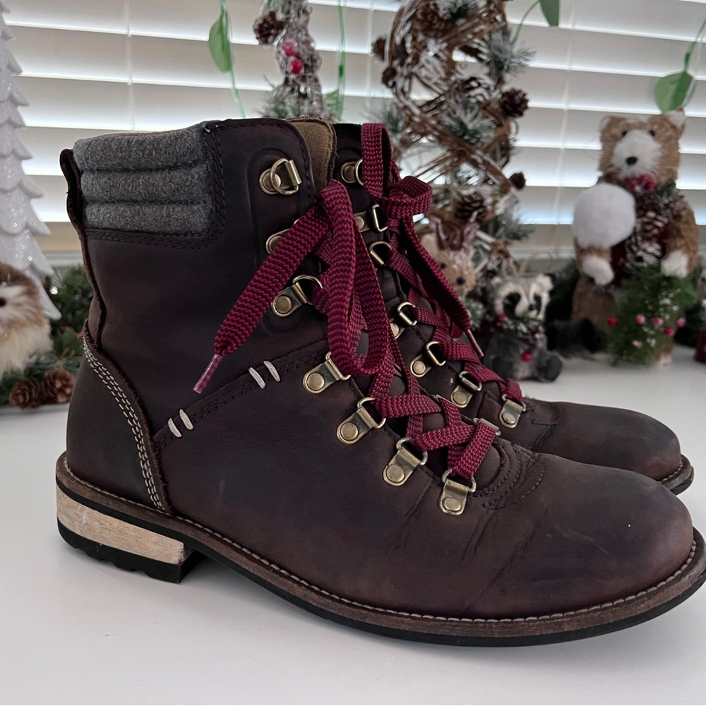 Kodiak Boot Surrey II, Women’s Brown Leather Hiking Boots